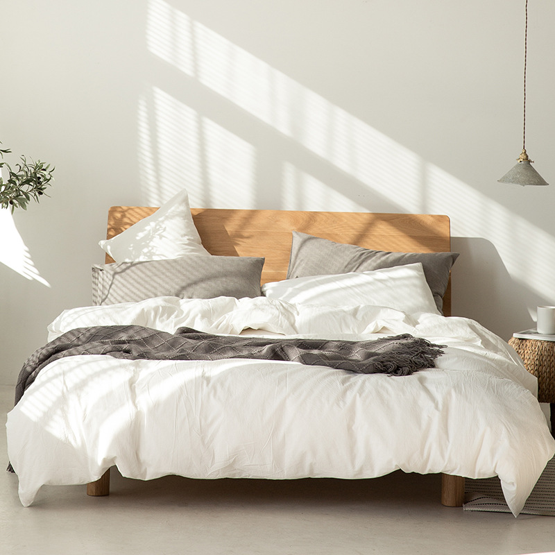 Minimalist Japanese-Style Bedding Set