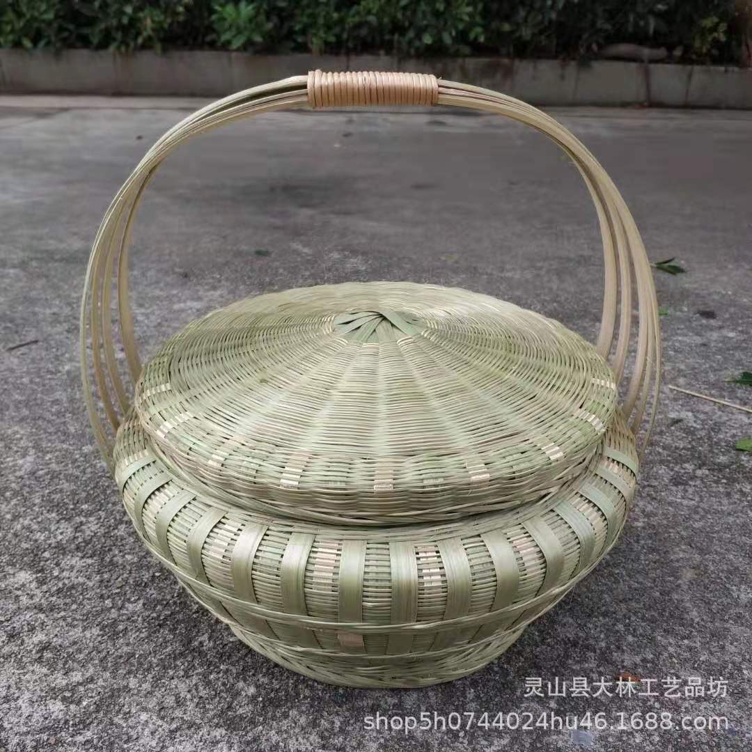 Bamboo Woven Basket with Lid for Outdoor Use