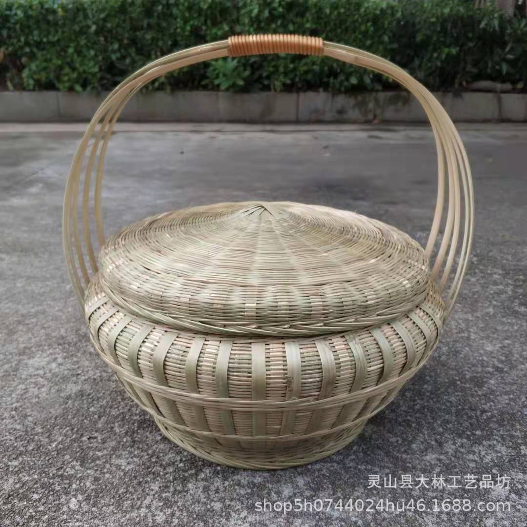 Bamboo Woven Basket with Lid for Outdoor Use