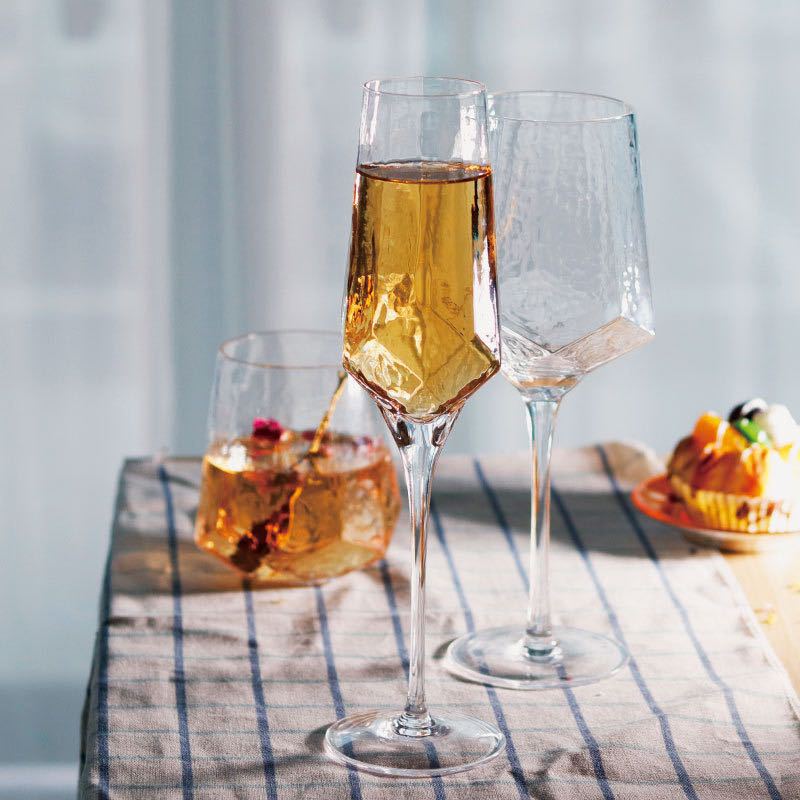 Nordic Hammered Glass Goblets — Vintage Style, Gold Rim