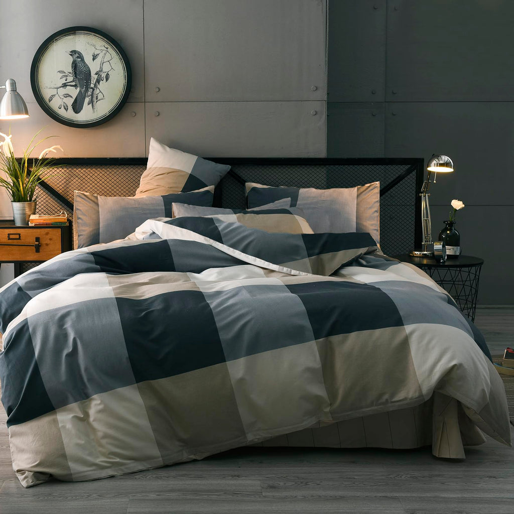 Checkered Comforter Set — Queen, Modern Geometric, 3 Piece