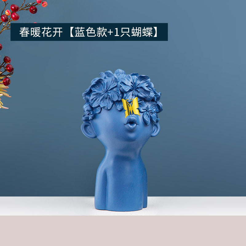 Minimalist European Resin Figurine for Home Decor